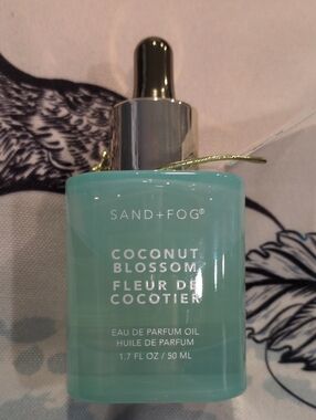 SAND+FOG Coconut Blossom